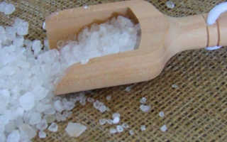 Чем полезна морская соль для ног